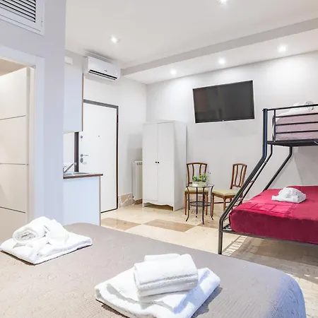 Barone House 4*