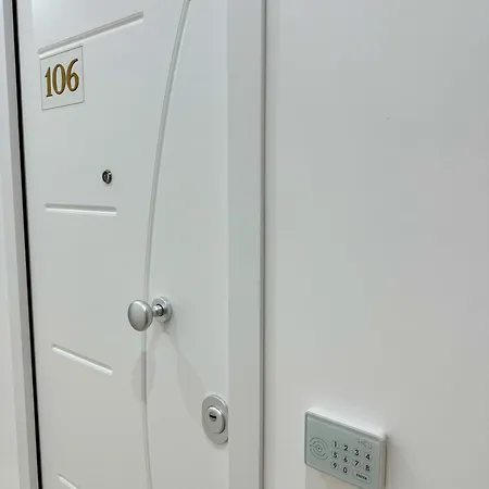 Pensionat Barone House 4*