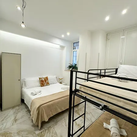 Barone House ゲストハウス 4*
